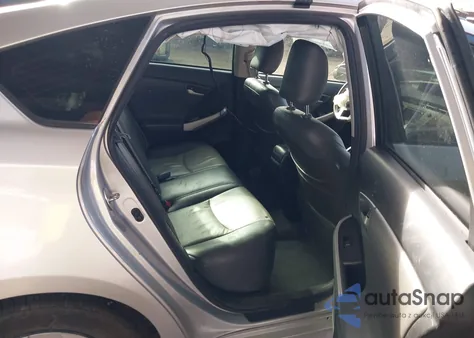 2014 Toyota Prius Two z USA, uszkodzony, nr VIN JTDKN3DUXE1752279